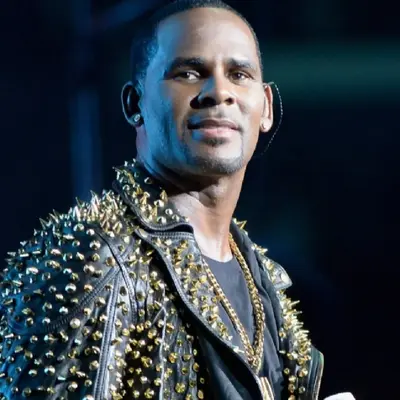 R. KELLY KING OF RNB Radio 